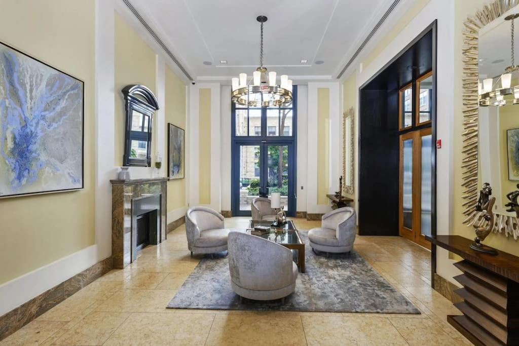 Condo With Gym And Pool In Pentagon City 8Min To Dca Arlington Eksteriør billede
